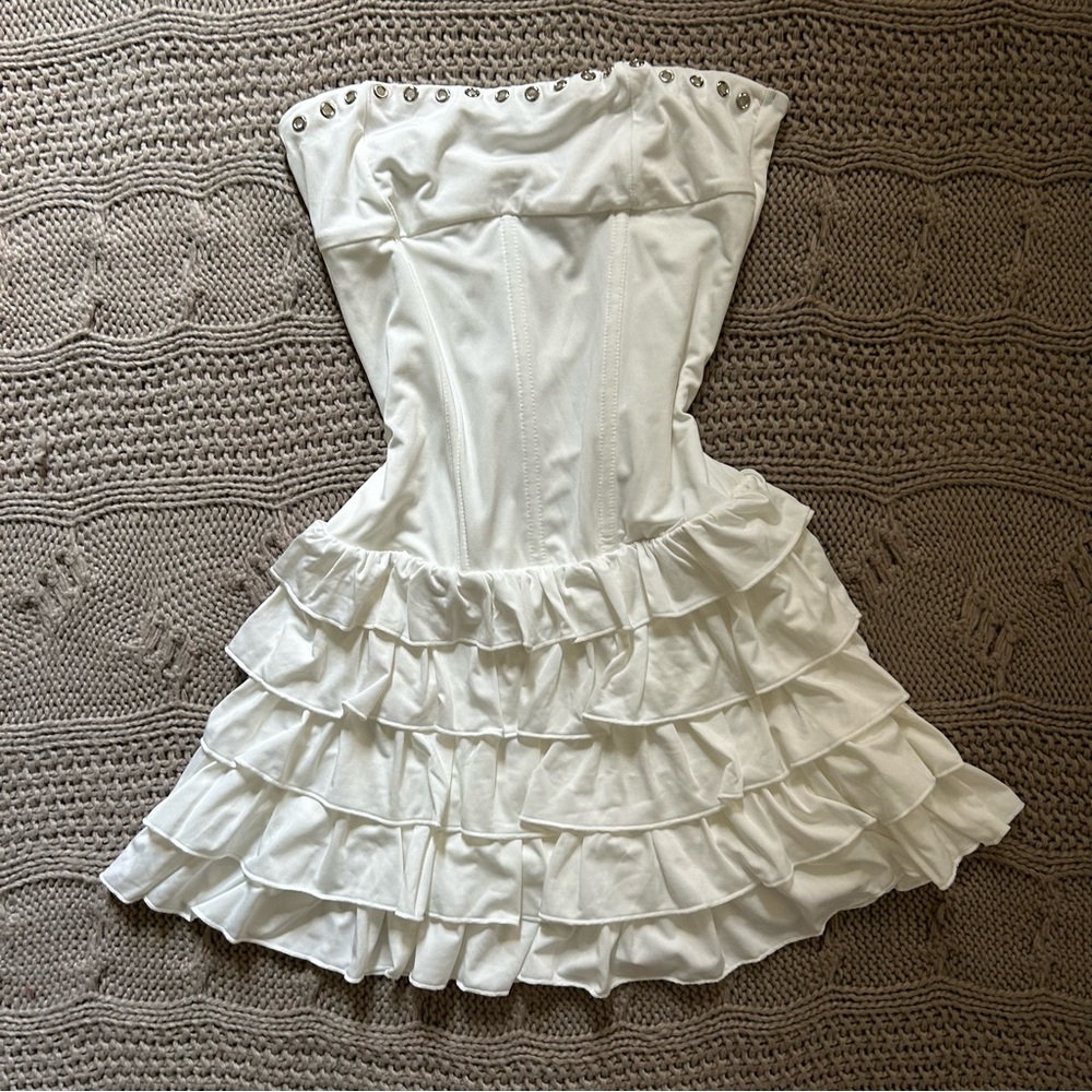Brand new never worn Outcast white mini dress - Picture 5 of 10
